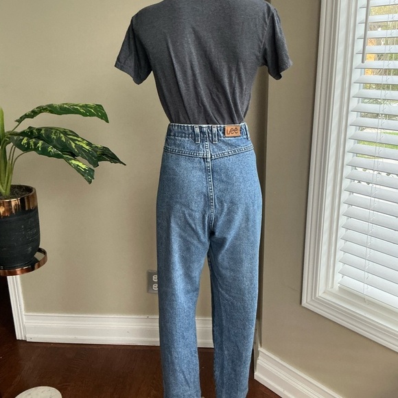 Vintage LEE High-Waisted Jeans - Picture 6 of 7